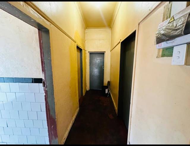 7 BEDROOM HOUSE FOR SALE IN ELSBURG